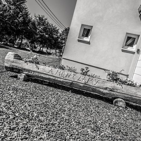 A Mont Lamy B Houffalize Exterior foto